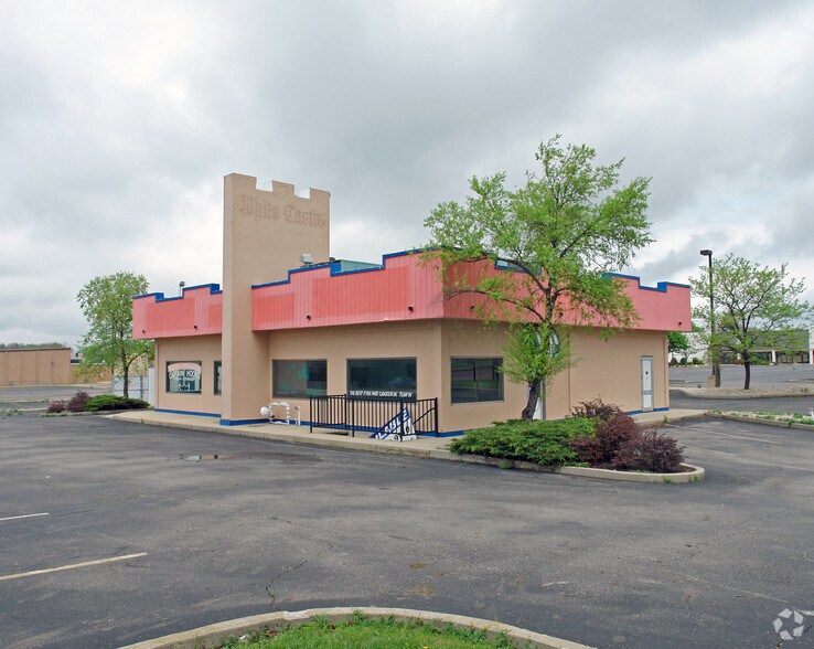 More Photos Of 3181-3299 W Siebenthaler Ave, Dayton Unknown For Lease