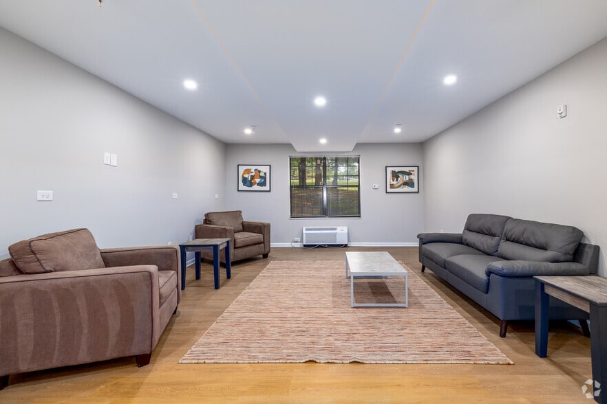 More Photos Of 8710 Research Dr, Charlotte Apartments For Sale