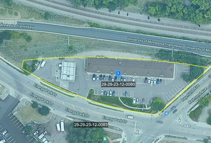 More Photos Of 2233 Energy Park Dr, Saint Paul General Retail For Lease