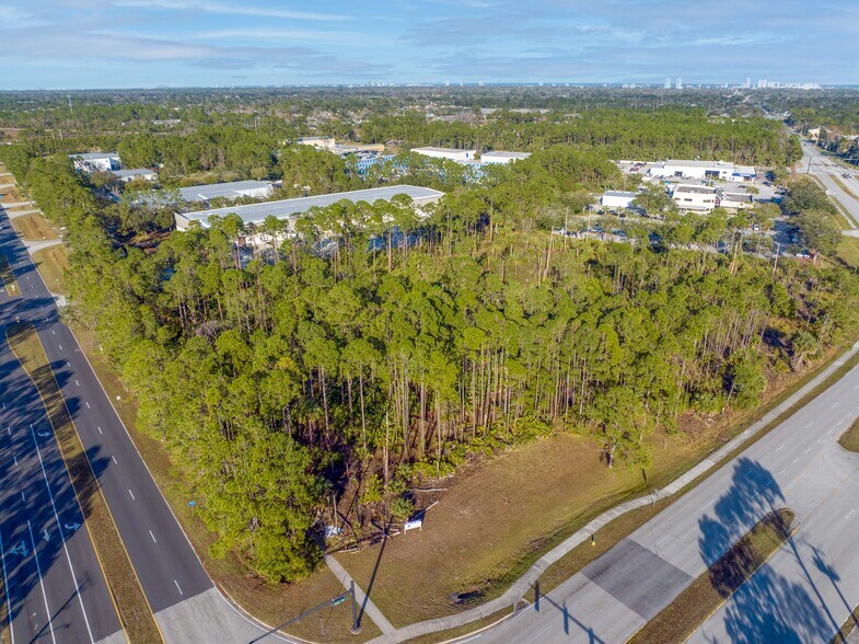 More Photos Of NE Mason Ave @ Bill France Blvd, Daytona Beach Land For Lease
