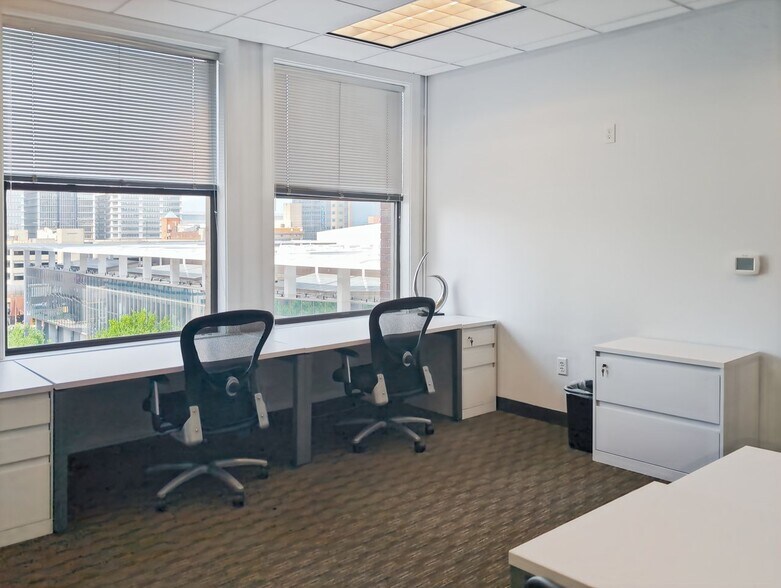 More Photos Of 312 S 4th St, Louisville Coworking Space