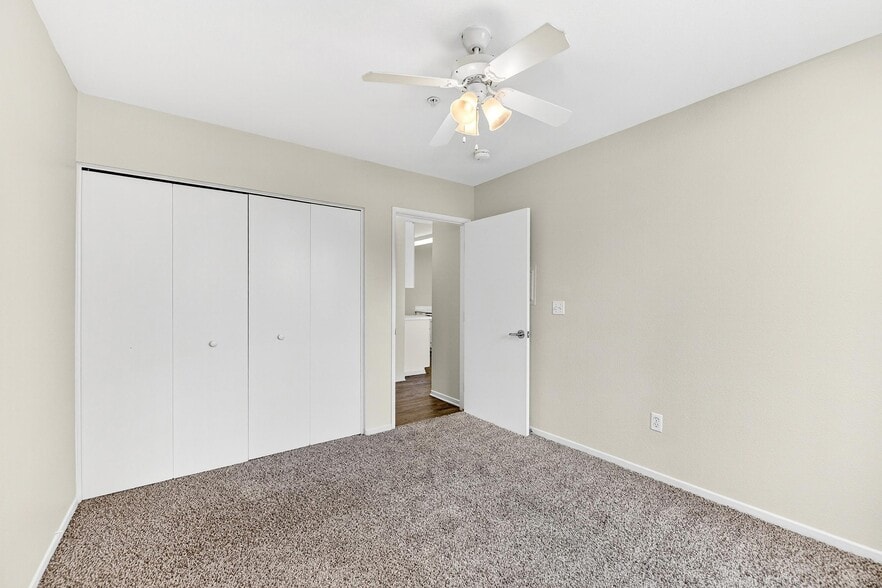 More Photos Of 900 F St, San Diego Apartments For Lease