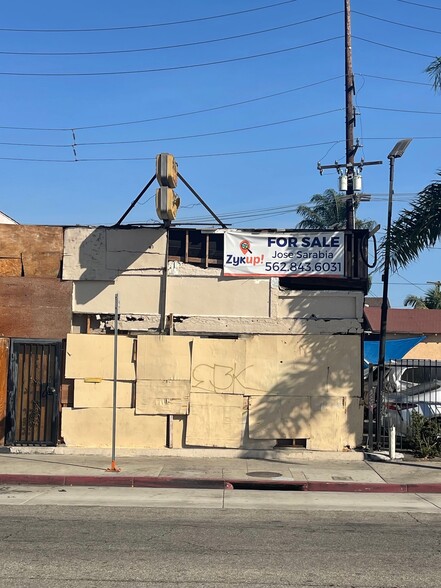 Primary Photo Of 10322 Hawthorne Blvd, Inglewood Storefront Retail Office For Sale