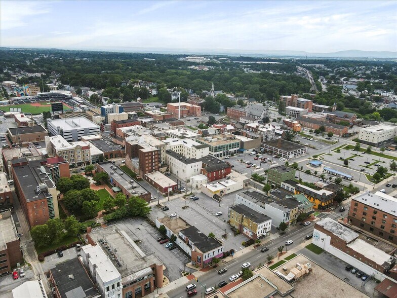 More Photos Of 82 W Washington St, Hagerstown Office For Sale