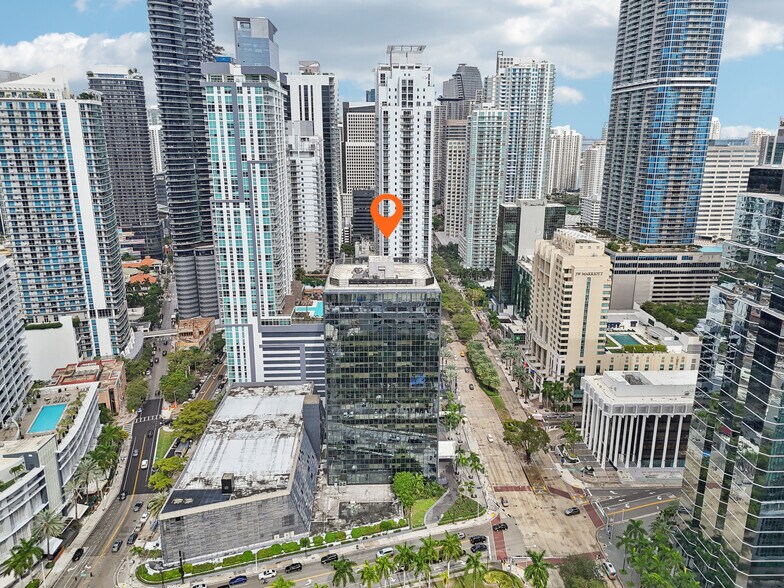 More Photos Of 1200 Brickell Ave, Miami Office For Lease