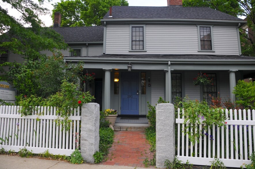 More Photos Of 393-395 Massachusetts Ave, Arlington Office For Sale