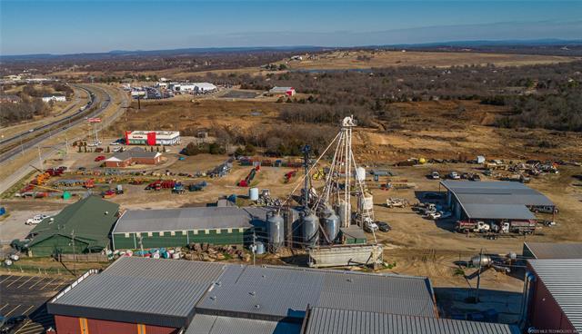 More Photos Of 1112 S George Nigh Expy, Mcalester Freestanding For Sale