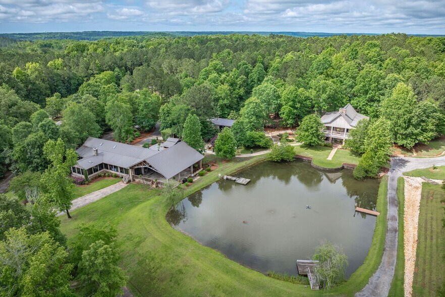 More Photos Of 1530 Buck Hill Rd, Ridgeway Industrial For Sale