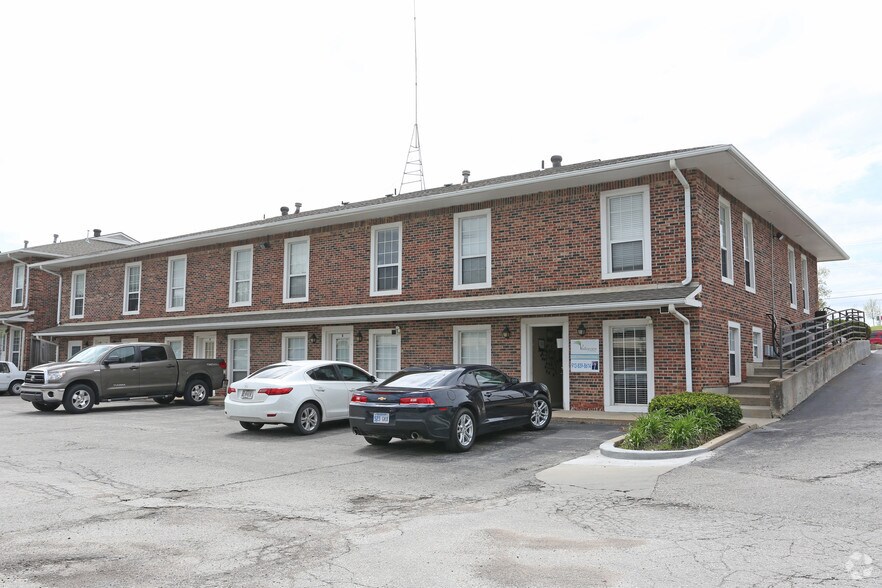 More Photos Of 13839 S Mur-Len Rd, Olathe Medical For Lease