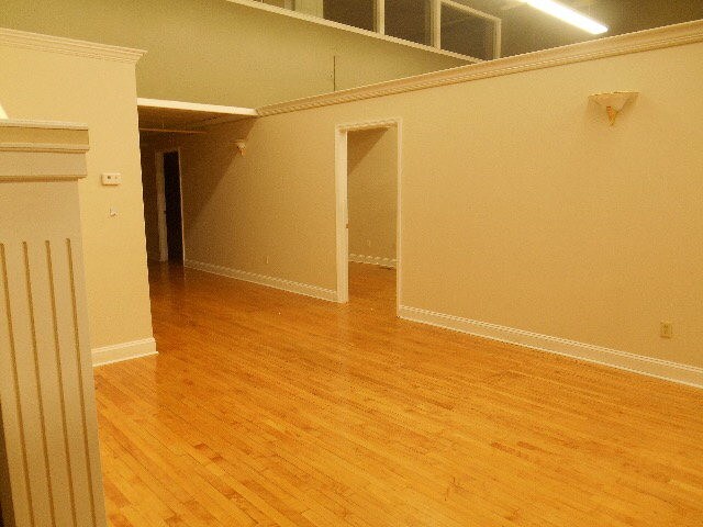 More Photos Of 328 Neville St, Beckley Office For Lease