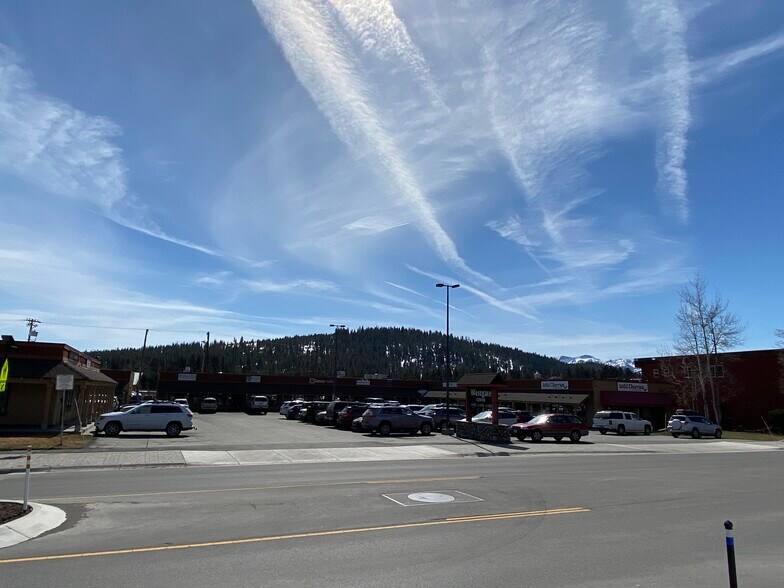 More Photos Of 11423-11429 Donner Pass Rd, Truckee Unknown For Lease