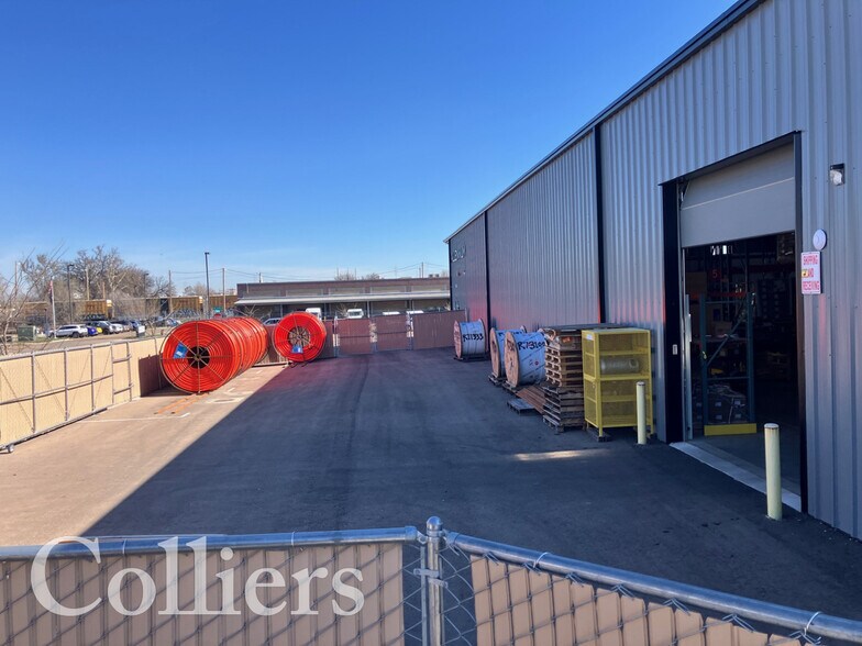 More Photos Of 1680 N Park Centre Pl, Nampa Industrial For Lease