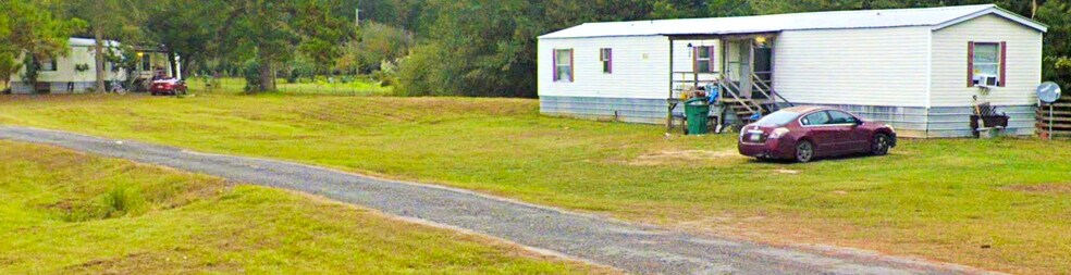 More Photos Of 842 Rattlebox Rd, Chipley Manufactured Housing Mobile Home Park For Sale