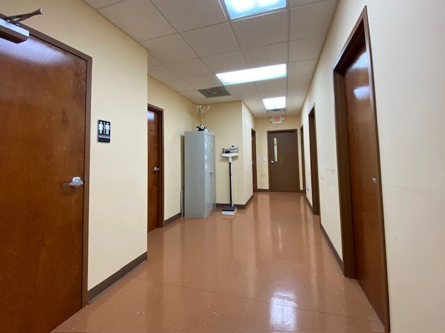 More Photos Of 1930 Powder Springs Rd, Marietta Medical For Lease