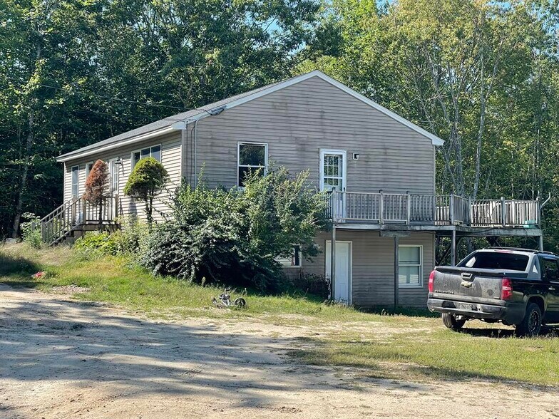 More Photos Of 130 Targett Rd, New Gloucester Apartments For Sale