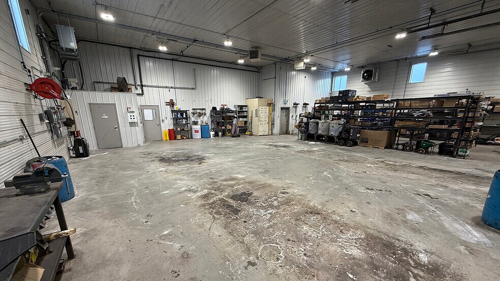 More Photos Of 46 Don Valley Pky, Sunnyside Warehouse For Sale