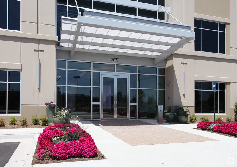 More Photos Of 2077 Convention Center Concourse, College Park Office For Lease
