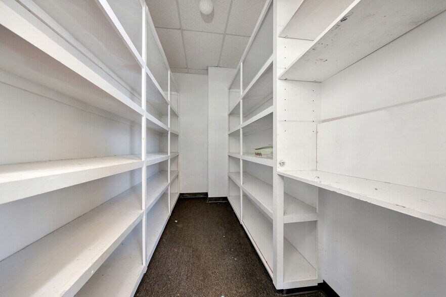 More Photos Of 132 El Chico Trl, Willow Park Medical For Sale