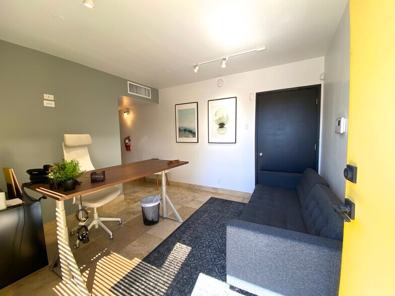 More Photos Of 4331 N 12th St, Phoenix Office Residential For Lease