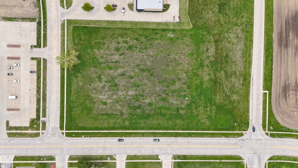 More Photos Of 1038 Wylie Dr, Bloomington Land For Sale