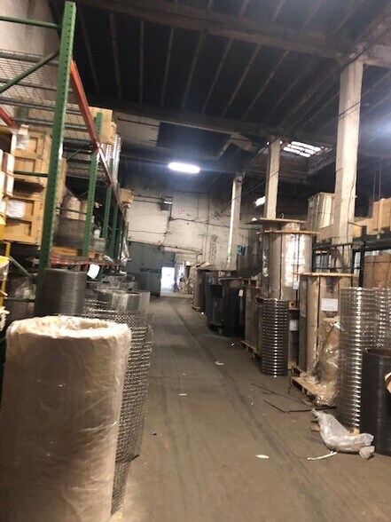 More Photos Of 2200 N 8th St, Philadelphia Warehouse For Lease