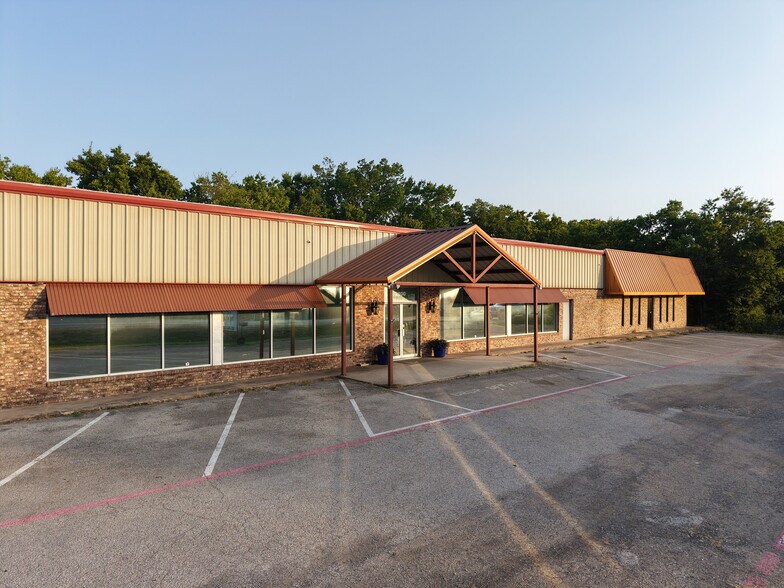 More Photos Of 2800 State Highway 66, Caddo Mills Freestanding For Sale