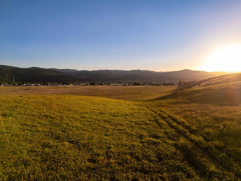 More Photos Of Hemmert Drive, Thayne Land For Sale