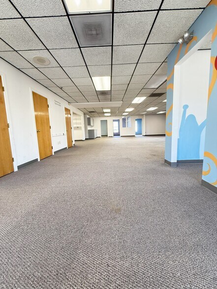 More Photos Of 401 Andover St, North Andover Office For Lease