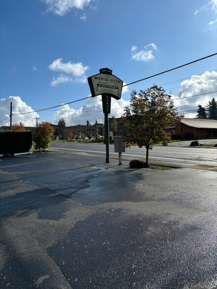 More Photos Of 21511 SE Stark St, Gresham Medical For Sale