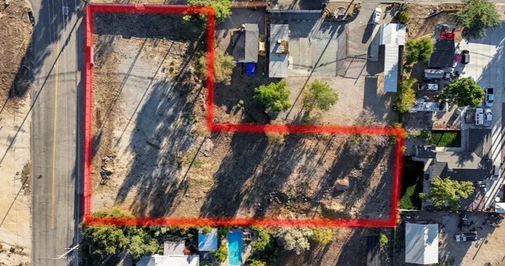 More Photos Of 10007 Beaumont Ave, Beaumont Land For Sale