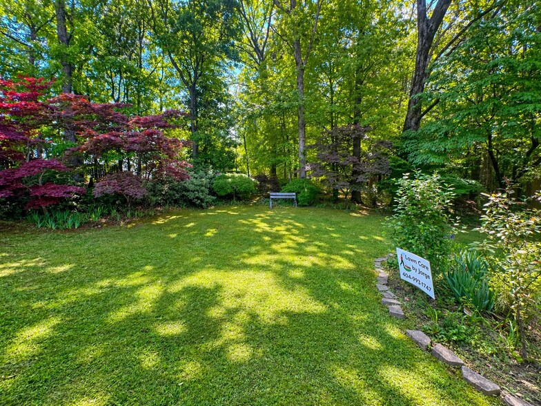 More Photos Of 1463 Church St, Decatur Office Residential For Sale
