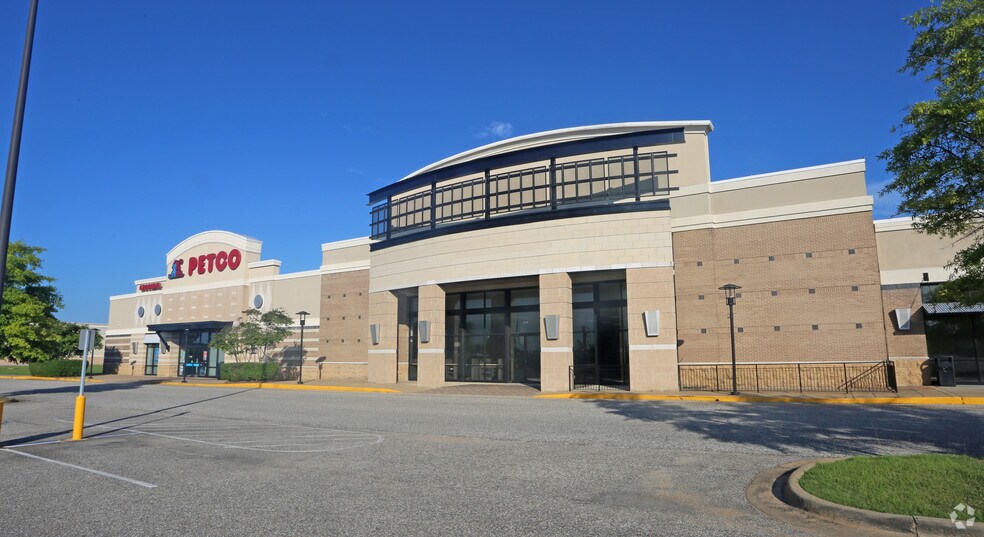 More Photos Of 1520-1540 Eastern Blvd, Montgomery Unknown For Lease