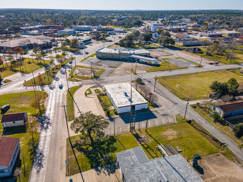 More Photos Of 4211 Video St, Dickinson Office For Sale