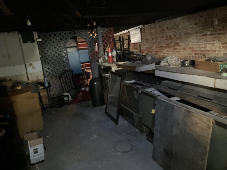 More Photos Of 449 E College St, Jackson General Retail For Sale