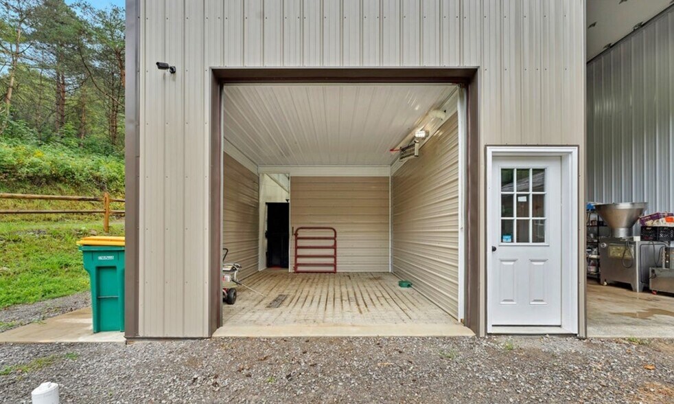 More Photos Of 9806 Wagner Rd, Holland Food Processing For Sale