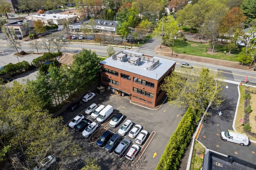 More Photos Of 228 Rivervale Rd, River Vale Office For Sale