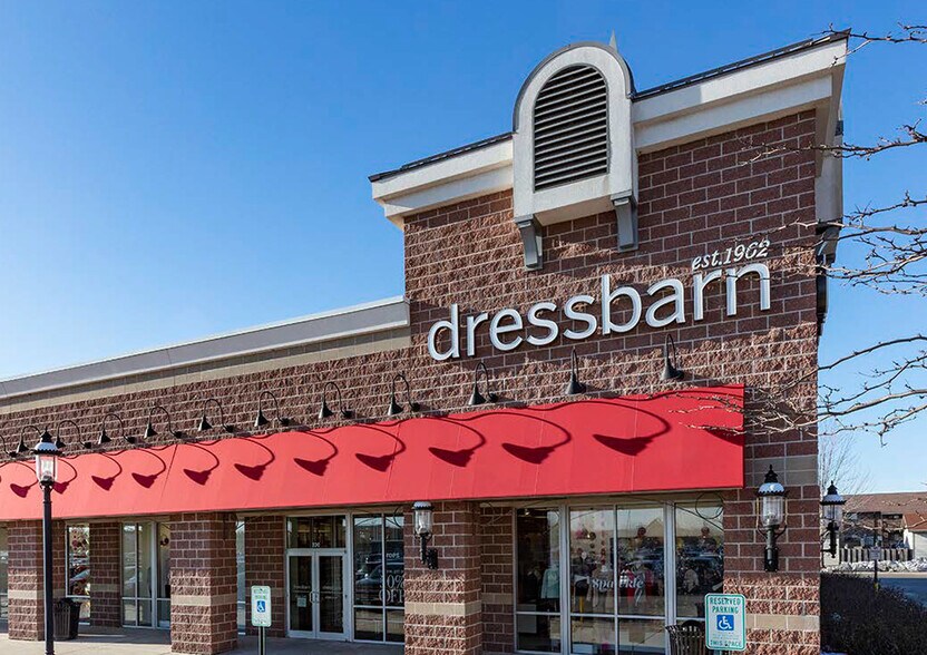 More Photos Of 784-820 Willard Dr, Green Bay Unknown For Lease