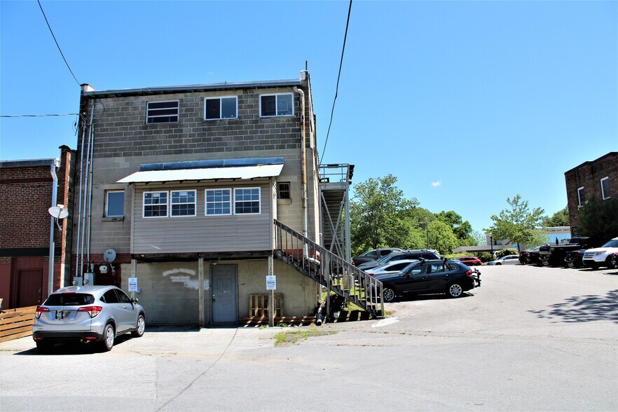 More Photos Of 84 E Main St, Brevard Storefront Retail Residential For Sale