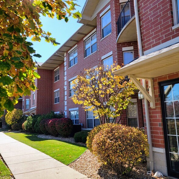 More Photos Of 7250 W 157th St, Orland Park Apartments For Sale