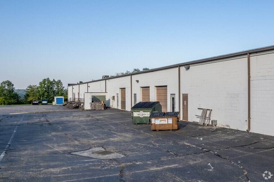 More Photos Of 502 Techne Center Dr, Milford Flex For Lease