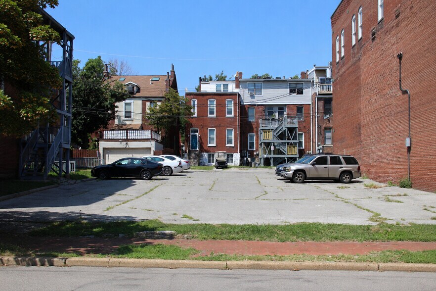 Primary Photo Of 1719 11th St, Saint Louis Land For Sale