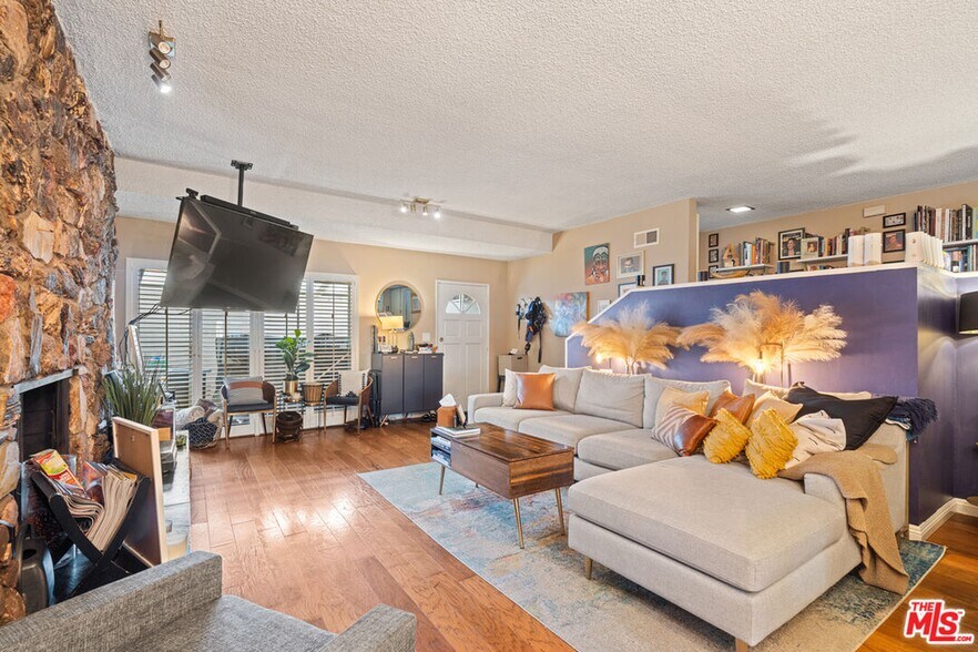 More Photos Of 5044 W Slauson Ave, Los Angeles Apartments For Sale