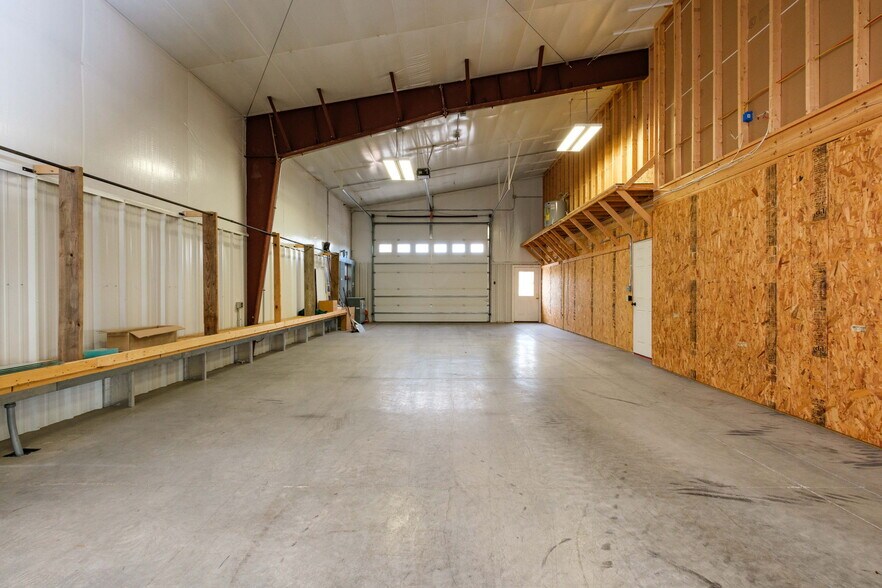 More Photos Of 3315 Harpine Highway, Rockingham Industrial For Sale