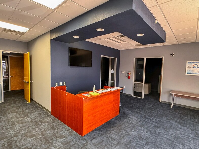 More Photos Of 1320 Adabel Dr, El Paso Office For Lease