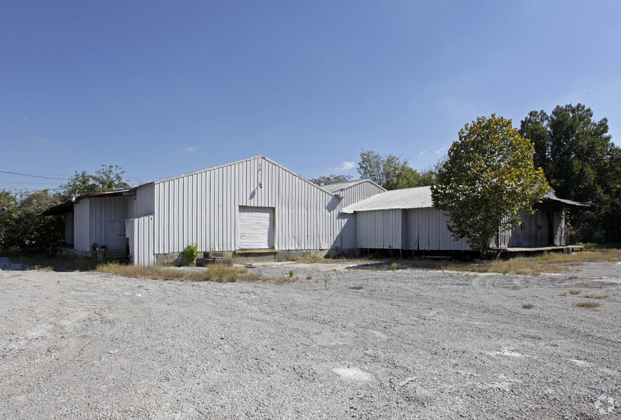 Primary Photo Of 107 Boswell St, Mount Pleasant Warehouse For Lease