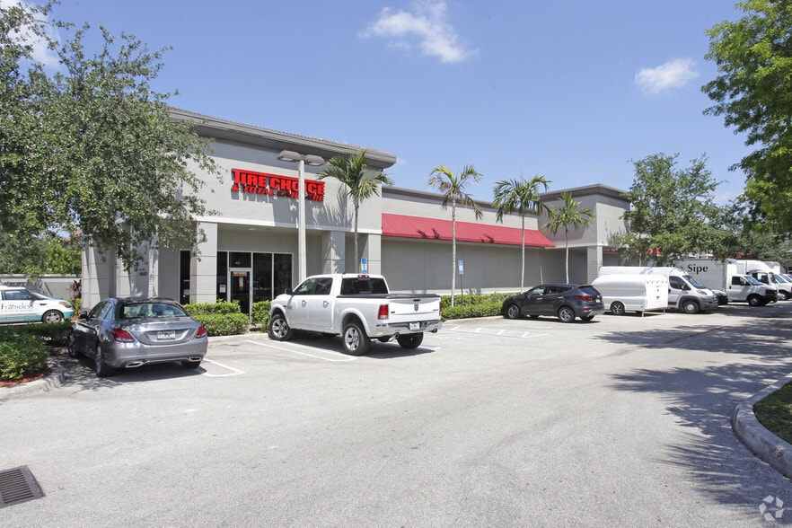 Primary Photo Of 4644 Coral Ridge Dr, Coral Springs Service For Lease