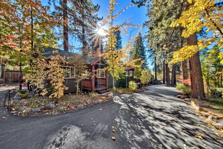 More Photos Of 6631 Lake, Tahoe Vista Hotel For Sale