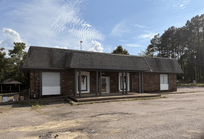 Primary Photo Of 449 Moss Trl, Goodlettsville Storefront Retail Office For Sale