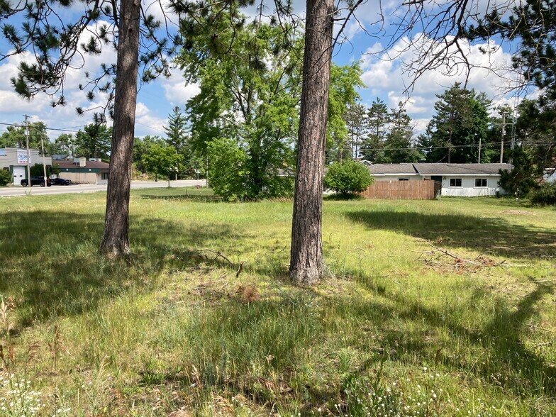 More Photos Of 509 S Morenci Ave, Mio General Retail For Sale