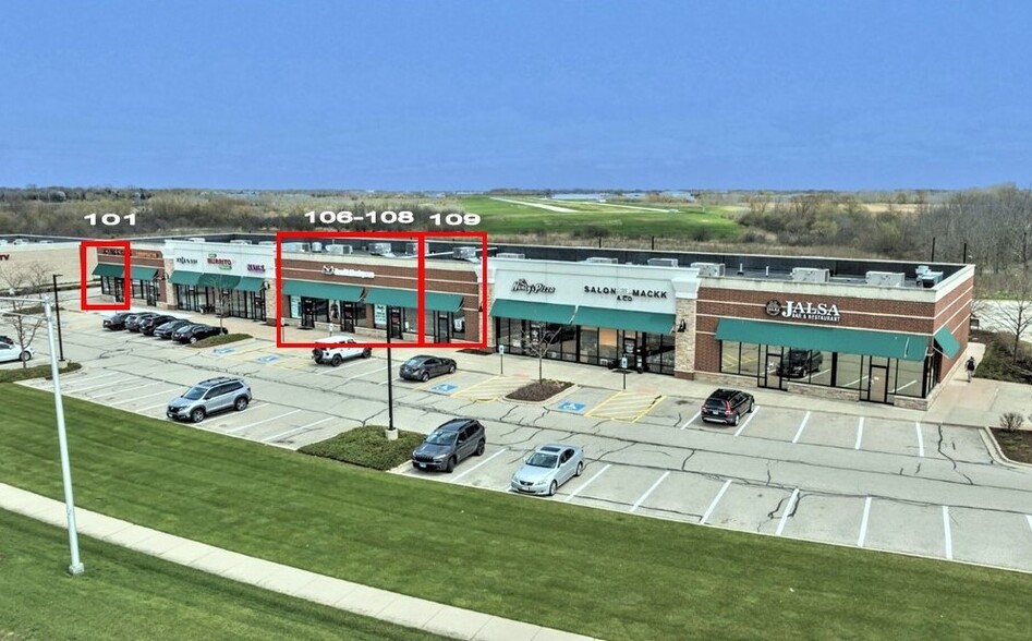 Primary Photo Of 1295-1305 Randall Rd, Crystal Lake Health Club For Lease